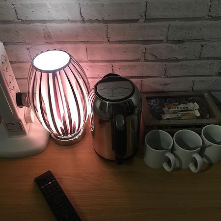 Ark House Inn Странрер Екстериор снимка