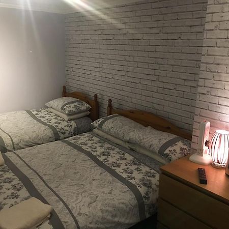 Ark House Inn Странрер Екстериор снимка