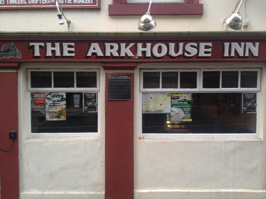 Ark House Inn Странрер Екстериор снимка